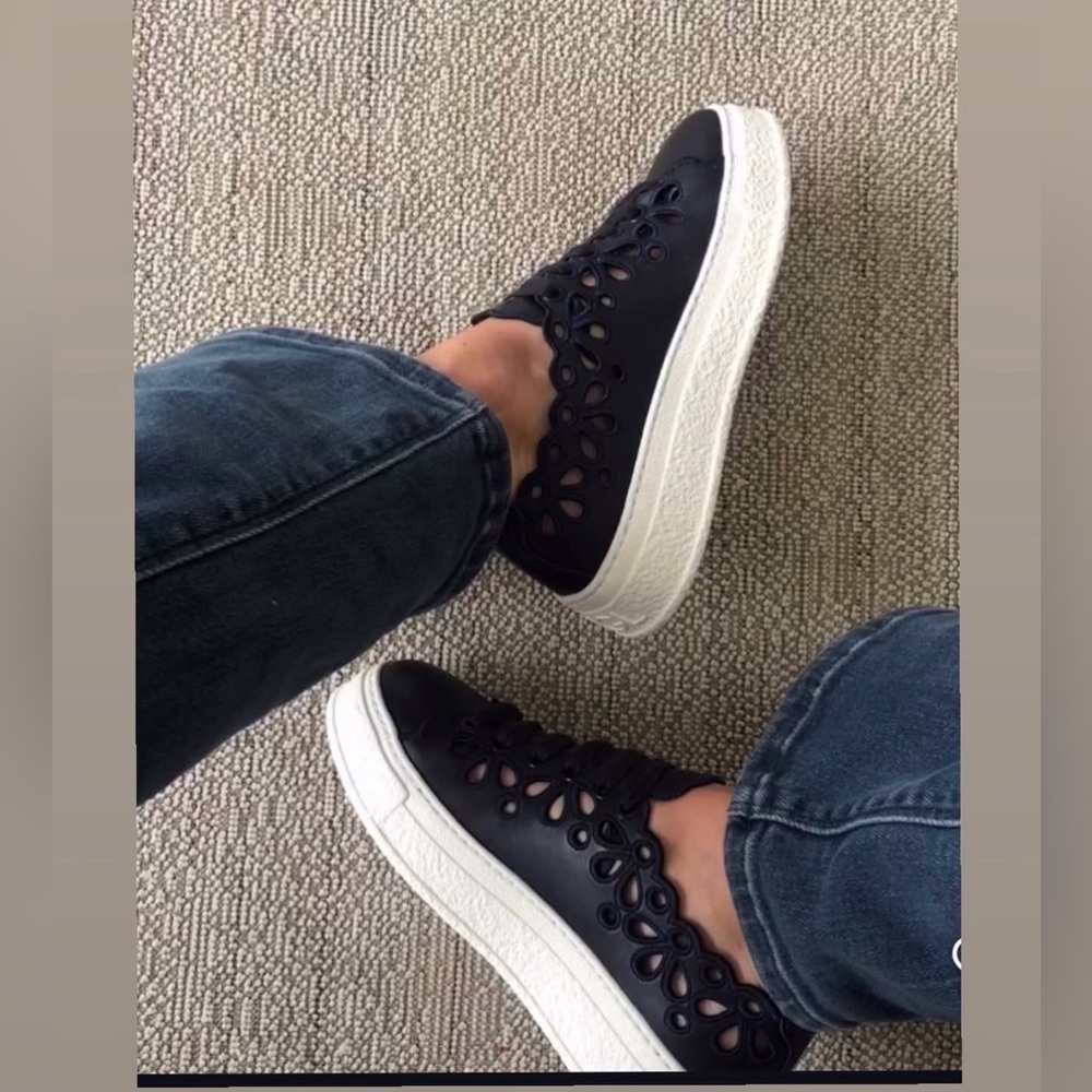 NWT AGL Cutout Leather Platform Sneakers in Black blue stitching Made in Italy